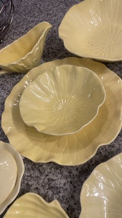 Yellow Dish Set 32 Pieces for 8 Settings