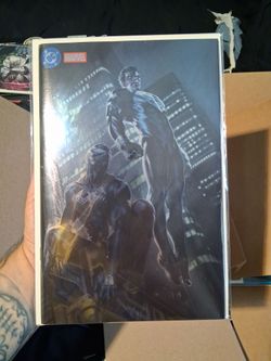 Superman/Spider-Man #1, featuring cover art by Gabriele Dell'Otto