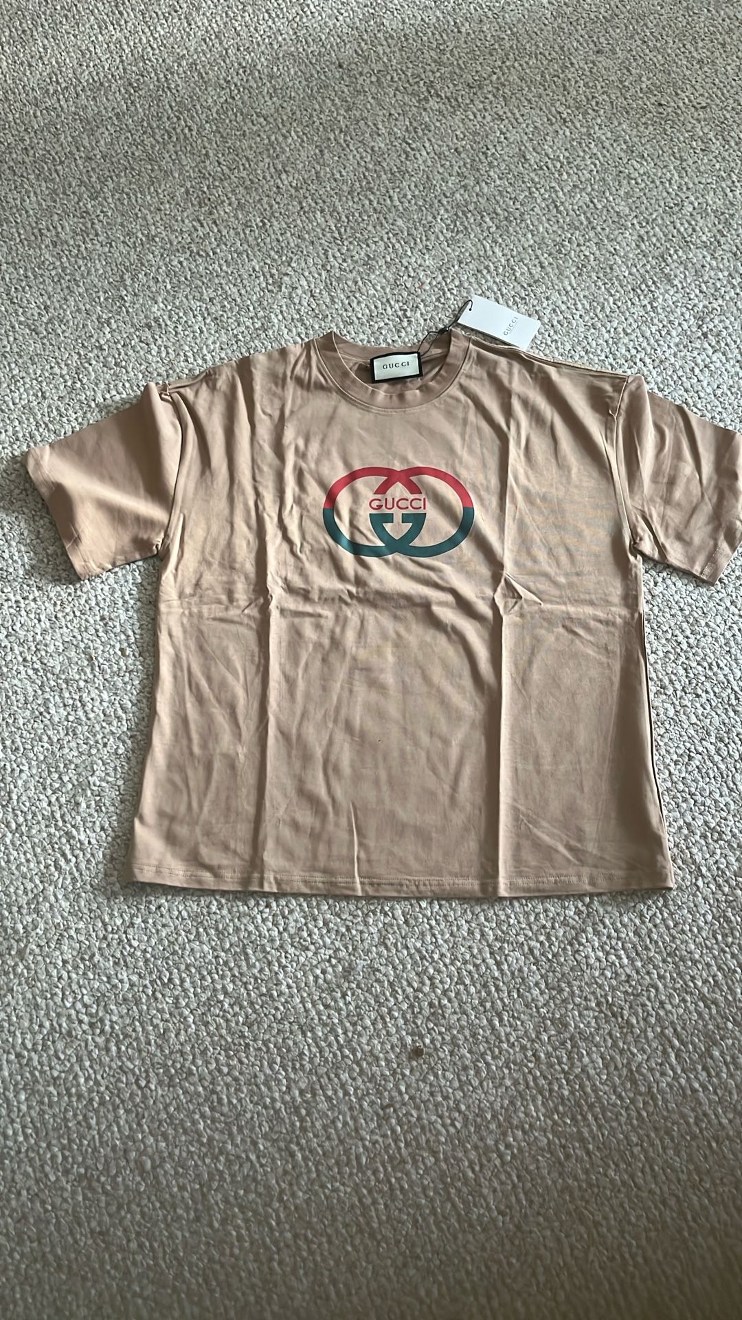 Gucci Size Large T-shirt