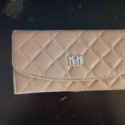 Tan Wallet