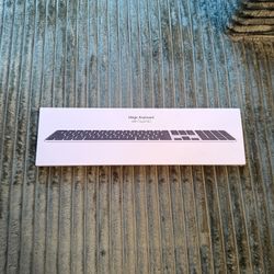 Brand New Apple Magic Keyboard with TouchID