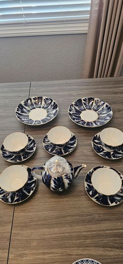 Imperial Porcelain Lomonosov Tea Set