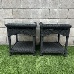 Set of 2 chippy painted wicker side tables w/ glass tops-20” across the top x 22” tall