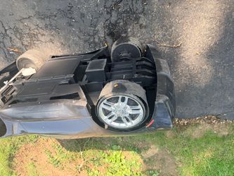 Power Wheels-style Corvette