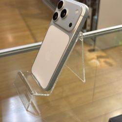 Apple iPhone 17 Pro 256gb Factory Unlocked/ Liberado De Compania 