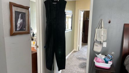 Black Sleeveless Zip-Up Jumpsuit