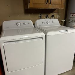 Hotpoint washer and gas dryer