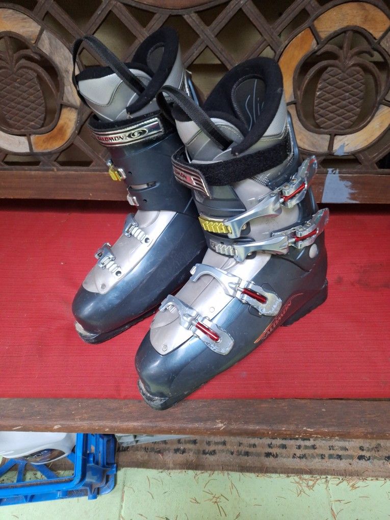 Salomon Ski Boots Mondo 30 5