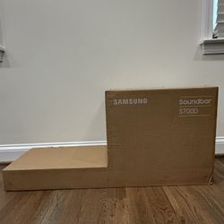 Samsun Soundbar 2700D