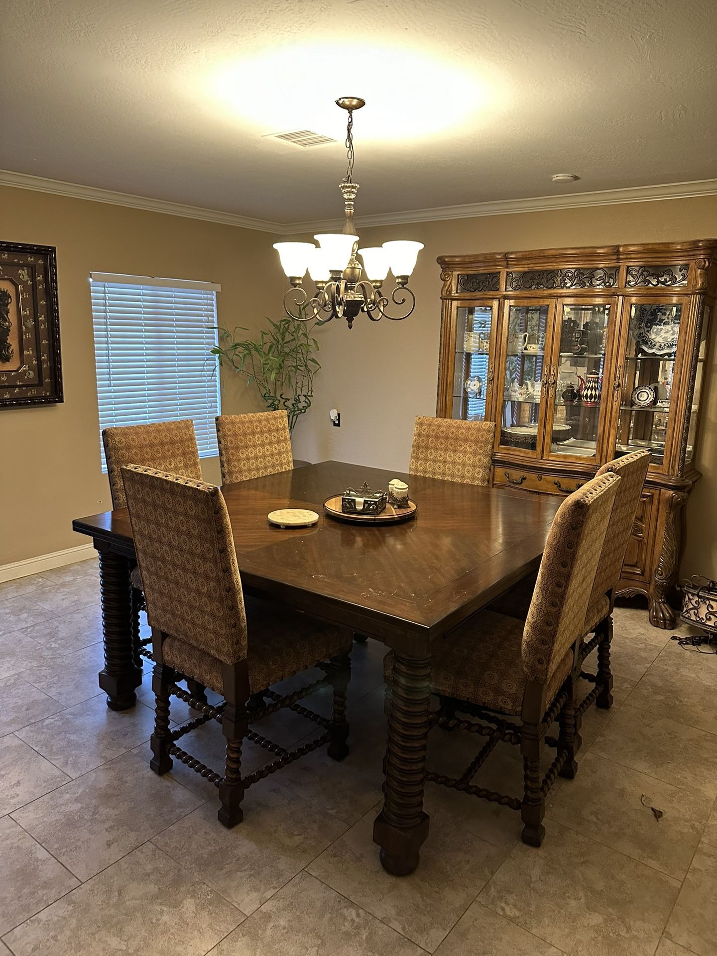 Dining Room Table And Chairs