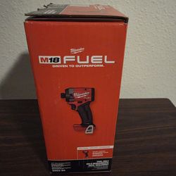 Milwaukee M18 Impact Driver