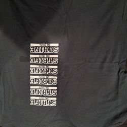 Strife tee XL