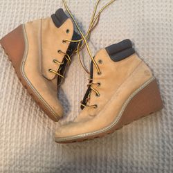 Timberland Wedge Boots Brand New