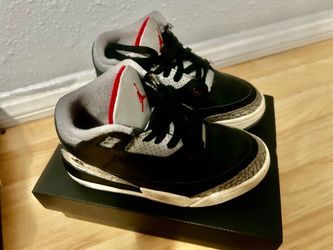 Youth Jordan 3 retro of black cement 12c