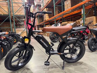Long-seat electric bicycle