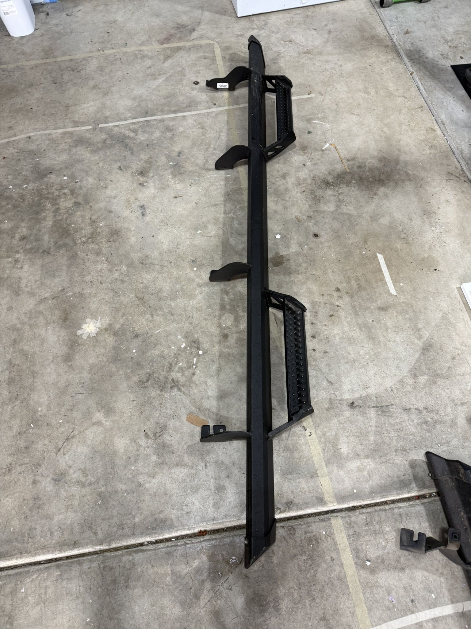 Driver Side Toyota Tundra Predator Tube Step