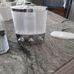 Container For Soap And Shampoo