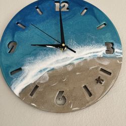 Beautiful Epoxy Clock 11.5 Inches 