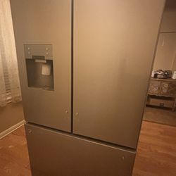 Kenmore Refrigerator (For Parts)