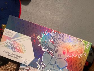 Pokémon Scarlet & Violet Prismatic Evolutions Super-Premium Collection