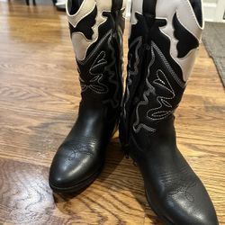 Girls’ Bri Western Boots size 2