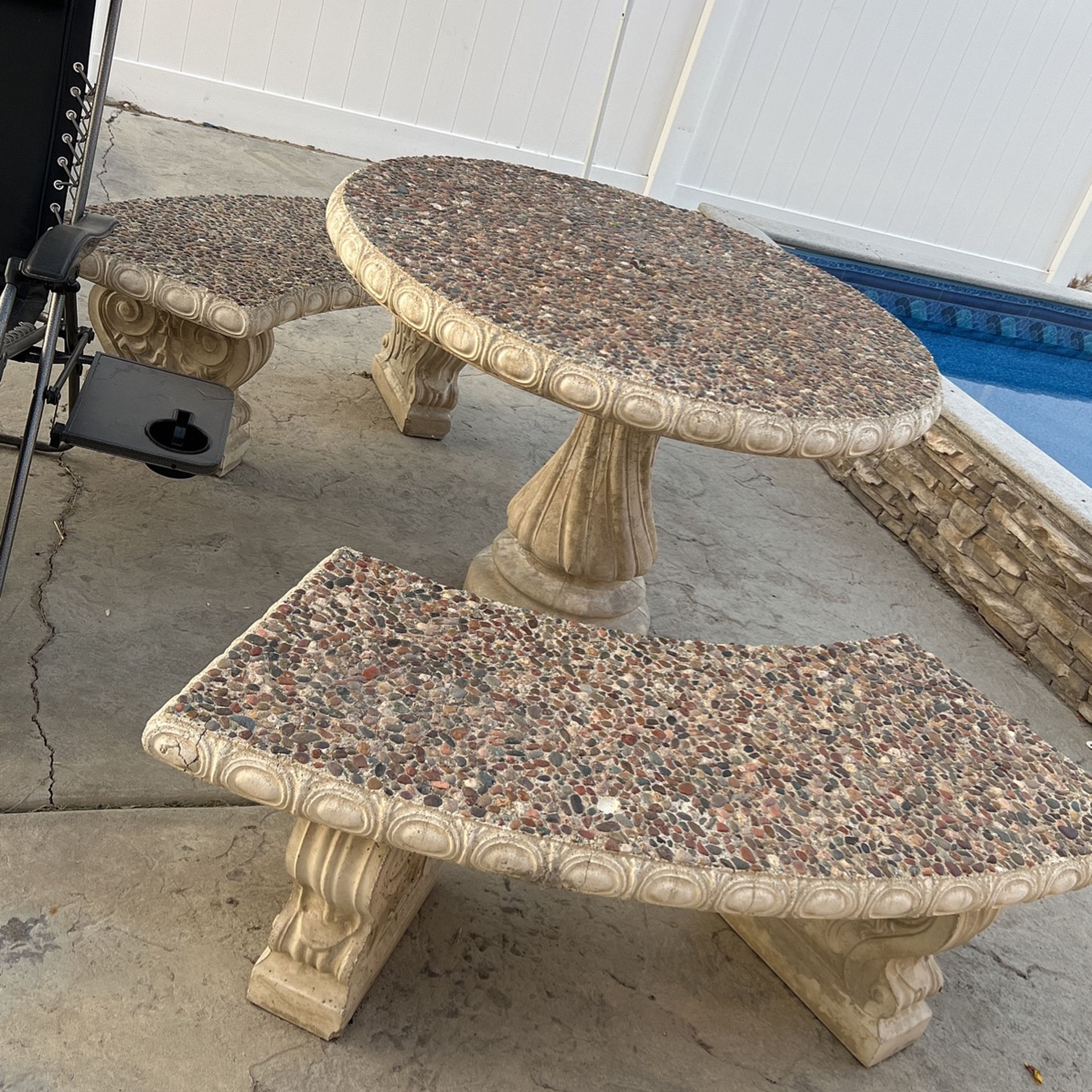 4 Piece Stone Patio Set for Sale in Rialto, CA OfferUp