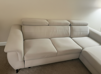 100.5" Reversible Pull-Out Sleeper Sectional Sofa w/ Storage Chaise & Adjustable Headrests (Beige)
