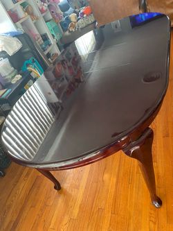 Dinning Table