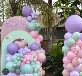 Balloons backdrop $1