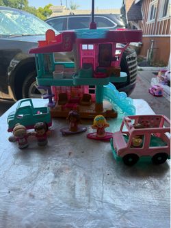 Little people Barbie beach house play set