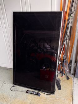 Samsung 55” LED TV (UN55B7100)