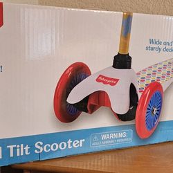 Fisher-Price 3 Wheels For Easy Balance Tilt Scooter Great For Beginners 3+ NEW