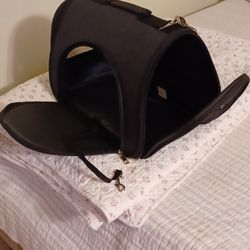 Collapsing Pet Carrier 