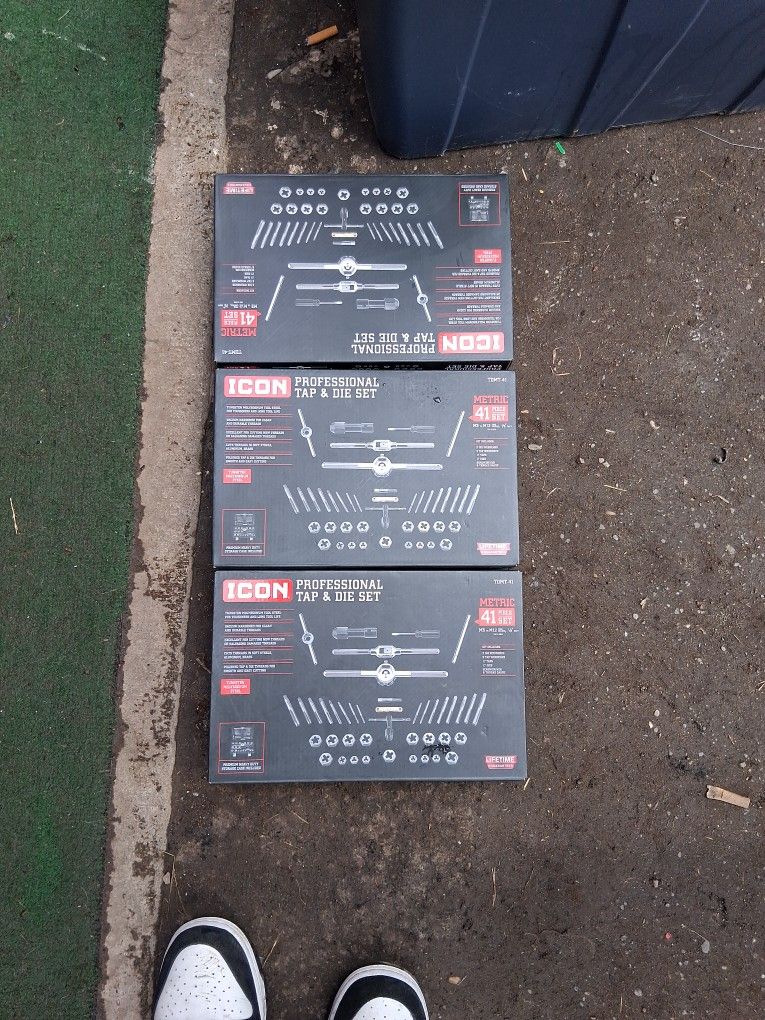 Icon Professional Tap& Die Set 41 Piece Metric Set