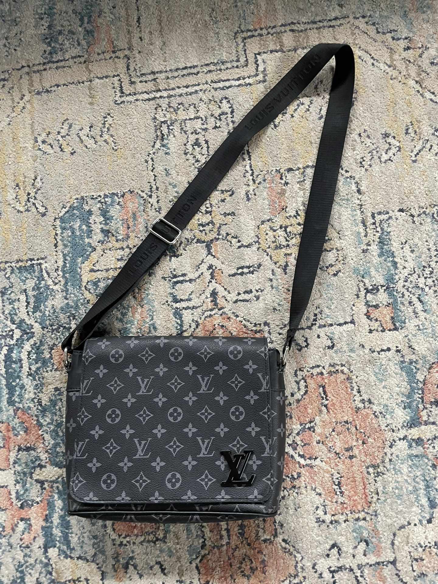 lv cross Bag
