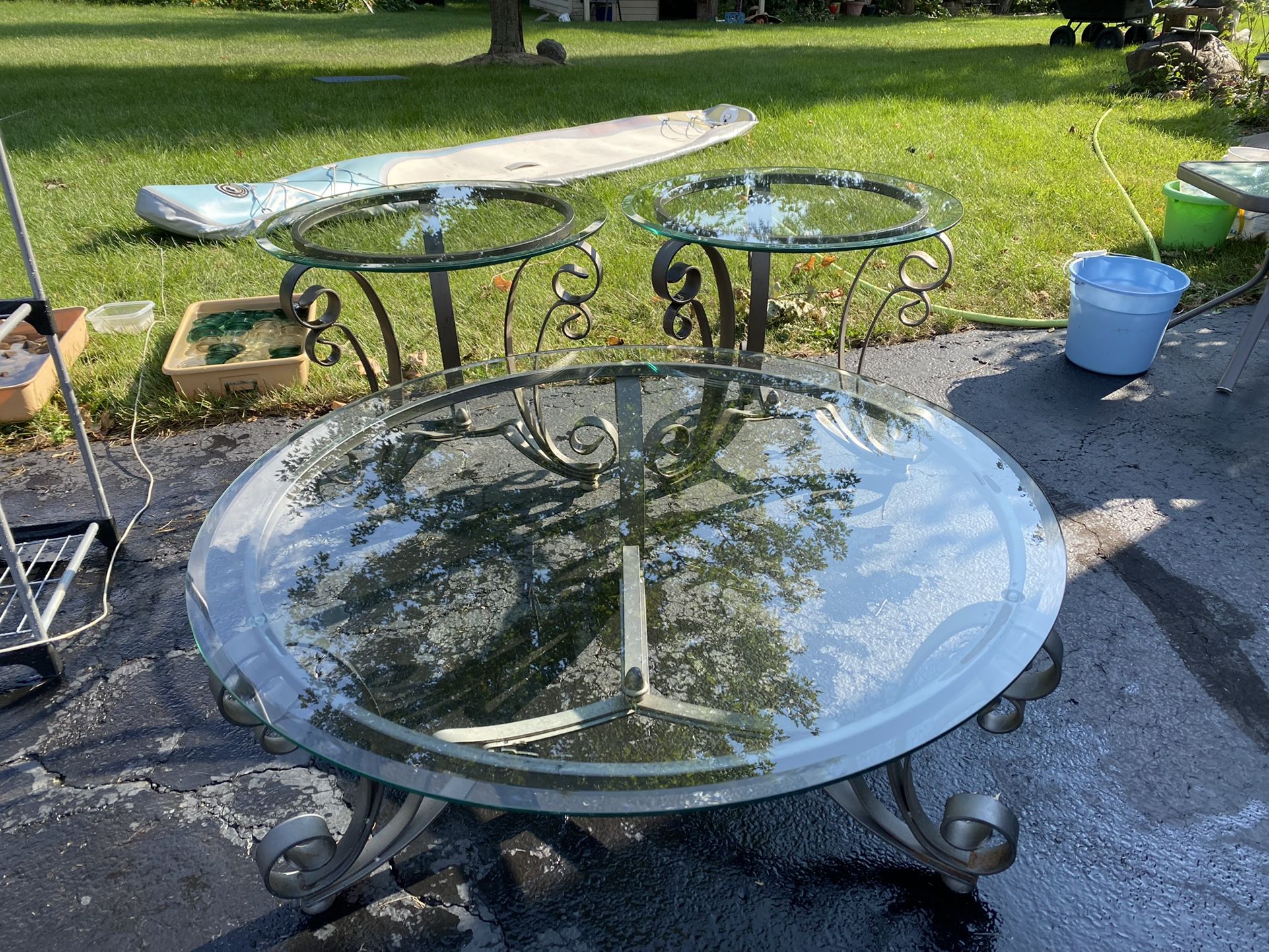 Round Glass Coffee Table , Matching End Tables