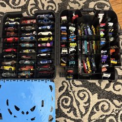 Hot wheels Cars With Case And 85 Cars 
