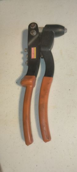 Craftsman Riviter