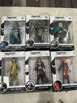 Magic The Gathering Series One Legacy Collection Set of 6 Figures  sell or trade