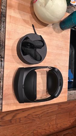 Meta Quest pro 256GB VR/MR complete headset and case