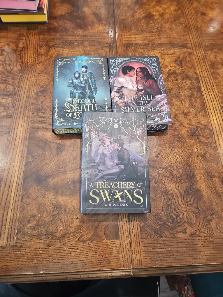 Illumicrate Books Sprayed Edges Books