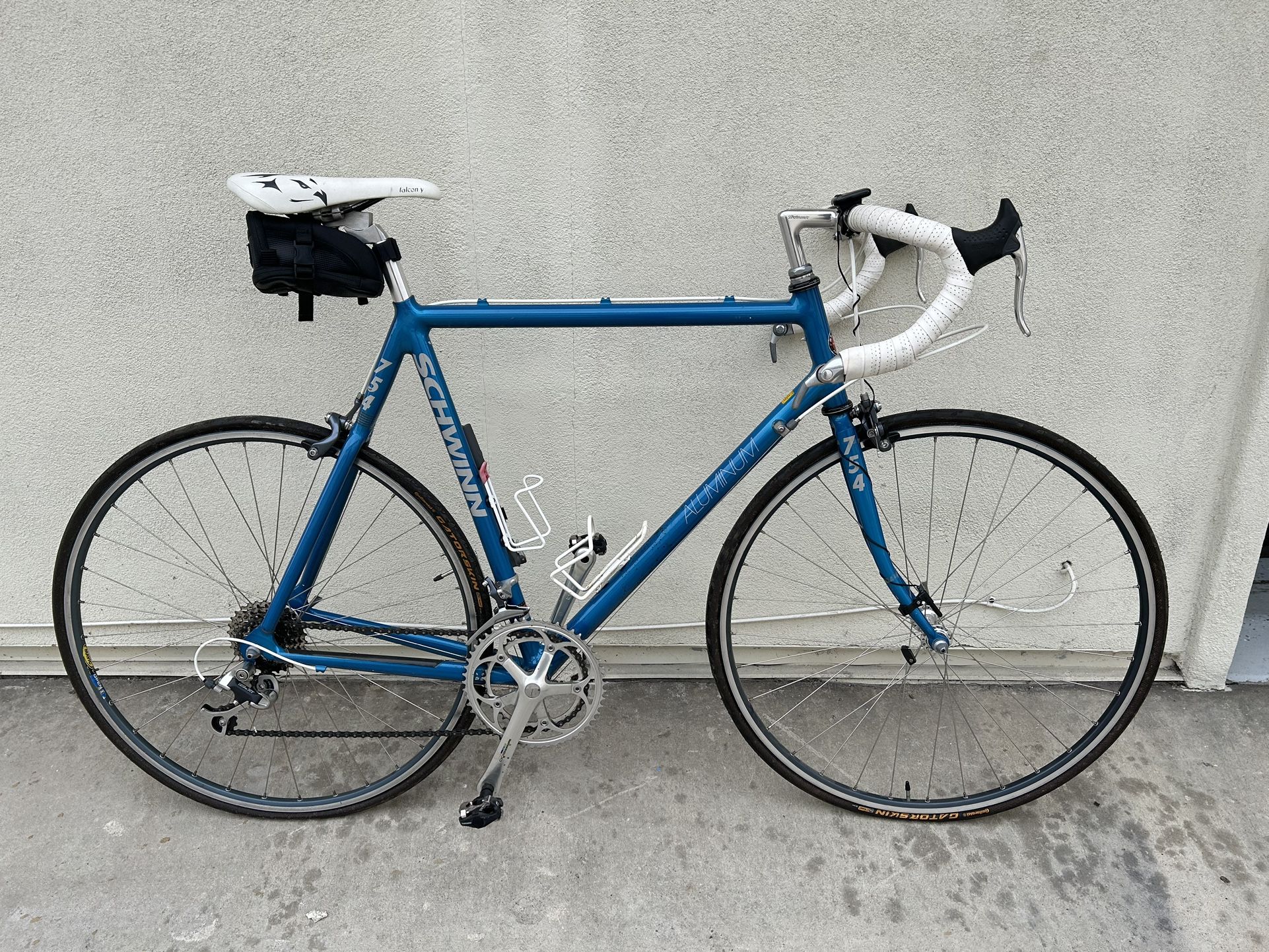 Schwinn Paramount 754 Road Bike
