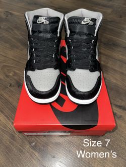 Size 7 Womens - Jordan 1 Retro High OG “Twist 2.0”