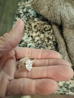 925 Marquis womens ring