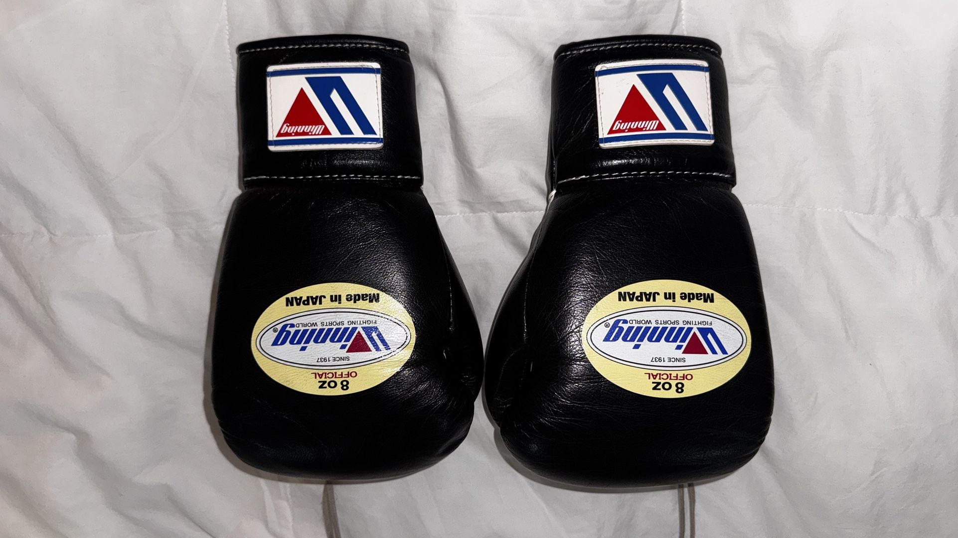 Winning Japanese Boxing Gloves 8oz