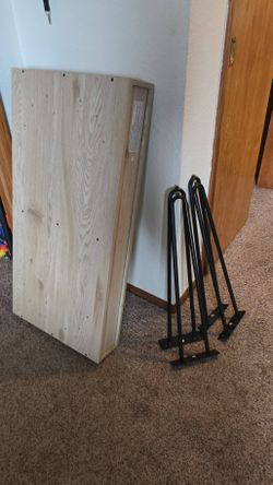 Free desk