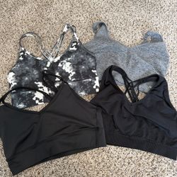 Women’s Sports Wear Large & XL