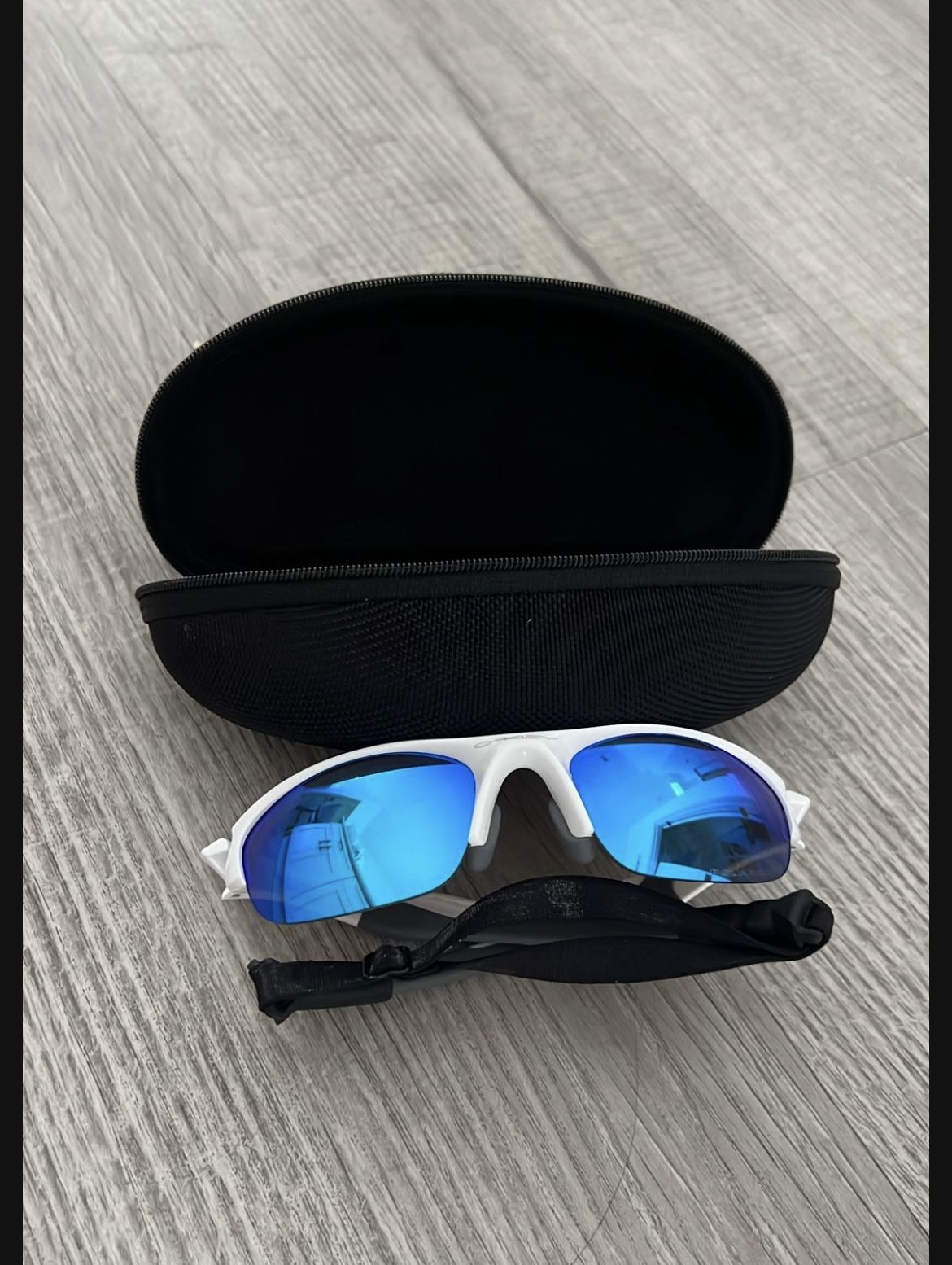 Oakley Glasses/Sunglasses Jacket 2.0 $65