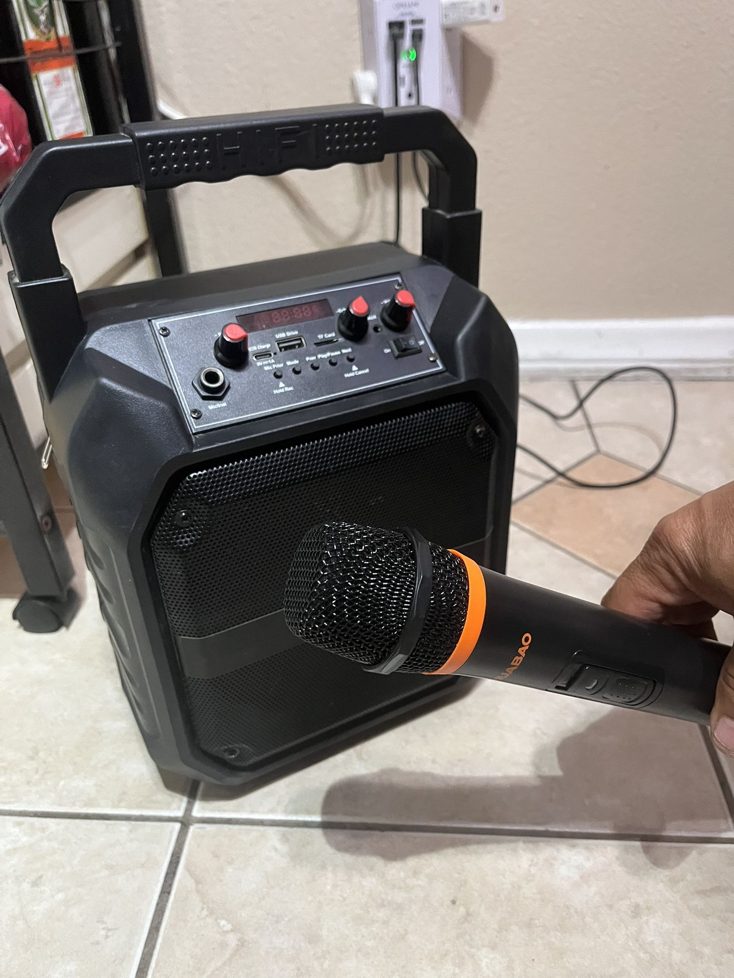 Multimedia Speaker