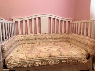 Crib Bedding